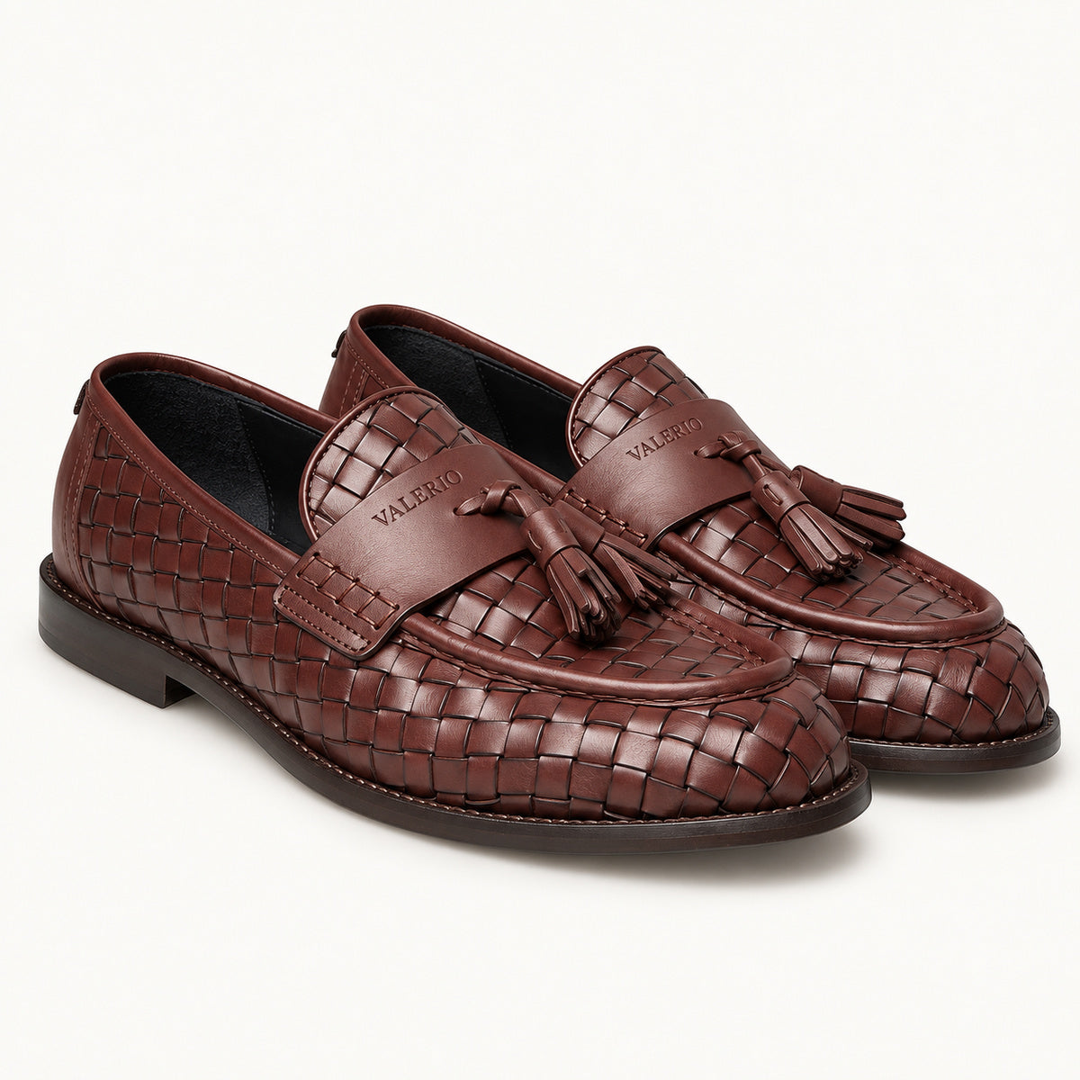 VALERIO Positano Loafer Uomo in Vitello Intrecciato Bordeaux con Nappine – vista frontale del paio