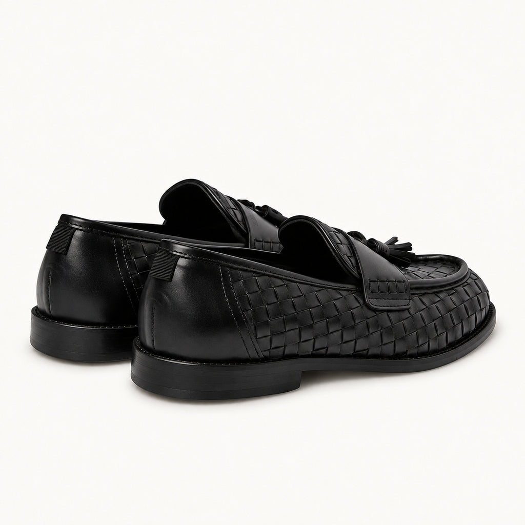 VALERIO Positano Loafer Uomo in Vitello Intrecciato Nero con Nappine – vista posteriore