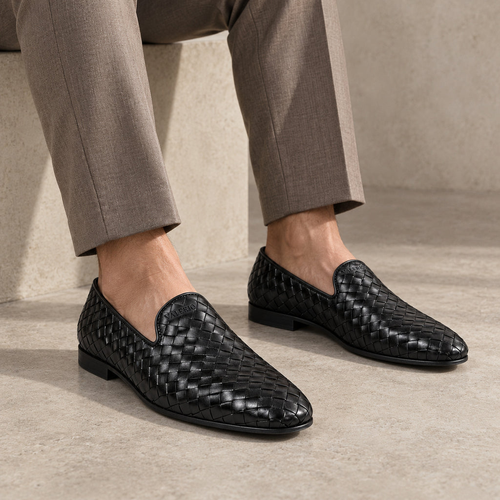 VALERIO Ravello Loafer Uomo in Vitello Intrecciato Nero – indossato